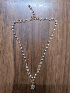 Elegant Layered Heart Pearl Necklace