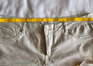 lightest grey shorts