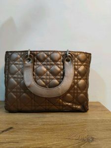 Stylish Quilted Handbag