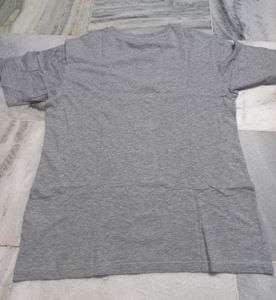 Grey Tshirt
