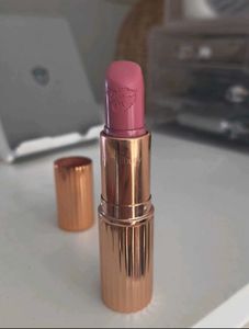 Charlotte Tilbury Matte Revolution Lipstick
