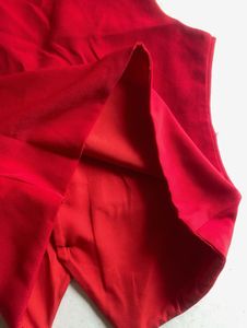 🍓 Red Valtta  Vest Top