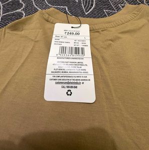 SHEIN "Boys R Sus" Parody Graphic Tee