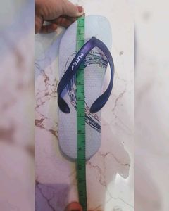 Flight Pack Of 2 Cute Flip Flops - Size 4