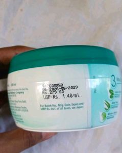 L'Oreal Dream Lengths Conditioner and c