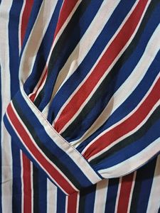 🆕️ Max Striped Tie Neck Top