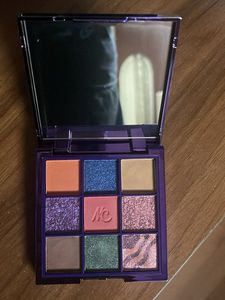 Nykaa Eye Go Bold Eyeshadow Palette