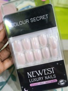 Metallic Stick on nails