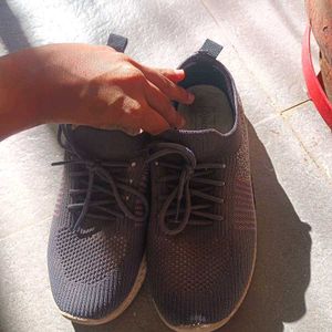 Casual Shoes - Comfortable Style