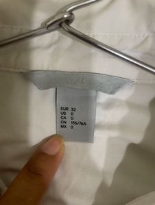 H&amp;m white shirt