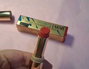 Lakme Hya Matte Lipstick-Reliable Red