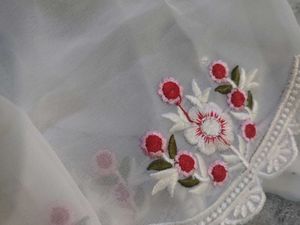 Beautiful dress...