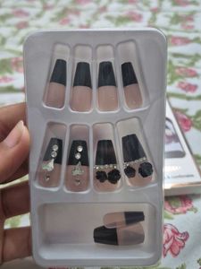 DIY Press-On Nail Sets