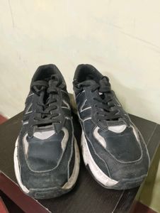 Stylish Black Chunky Sneakers| UK 4