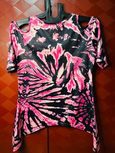 Stylish Cold Shoulder Tie-Dye Top
