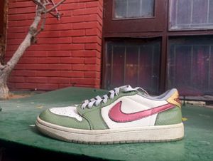 Nike Air Jordan 1 Low "dragon Green"