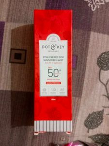 Dot &amp; Key Strawberry Dew Sunscreen Mist