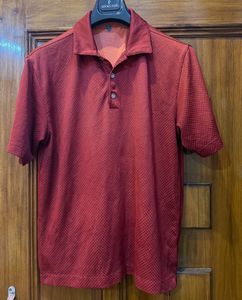 nike red color t shirt