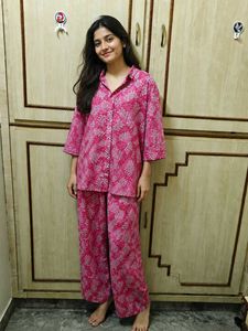 Rose colour cordset