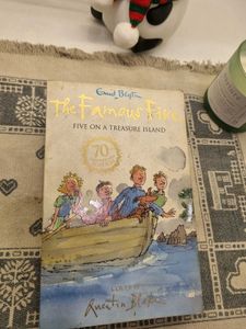 The Famous Five: Treasure Island