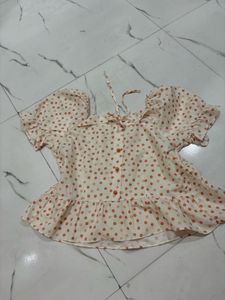 Polka Dot Puff Sleeve Peplum Top
