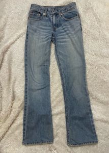 Levi's bootcut Jean 🪼