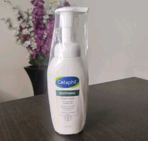 Cetaphil Soothing Foam Wash