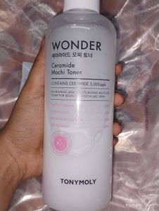 wonder ceramide mochi toner