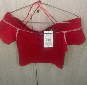 H&M Red Off-Shoulder Crop Top