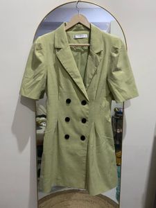 Chic Double-Breasted Blazer Dress