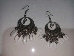 Silver Pearl Earrings