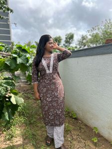Women's Brown Printed Kurta Set