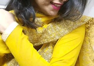 🎉Beautiful Yellow Embellished Kurta Set