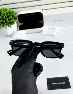 Marc Jacobs Black Sunglasses