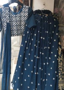 Veena Lehenga S