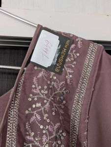 New with tag Embellished women Kurta Set