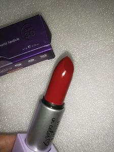Plum Velvet Haze Matte Lipstick Spf30