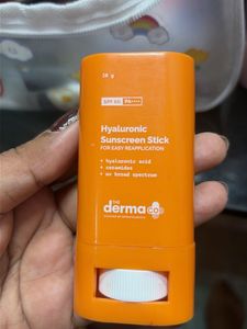 The Derma Co. Sunscreen Stick SPF 60