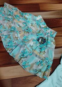 Girls Cute Mint Green T-shirt and Skirt Set
