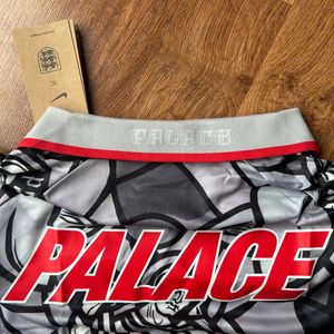 Nike x Palace England Jersey – Grey