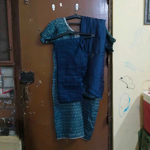 combo of 4 mixed kurti set