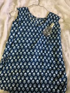Y2k navy blue floral short kurti