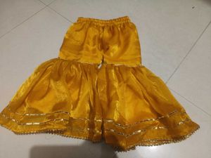 Cute Yellow Kids Ethnic Set