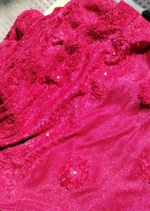 Exquisite Fuchsia saree
