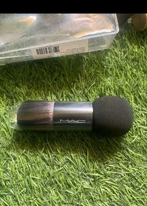 MAC Makeup Brush