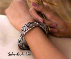 Brass openable Silverlookalike Bangle pair Set