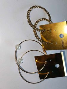 Gold Hoop Earrings with Pearls