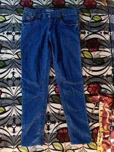 Y2K vintage/grunge low waist blue denim jeans 💓