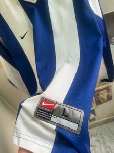 Nike Blue &amp; White Striped T-Shirt (T537)