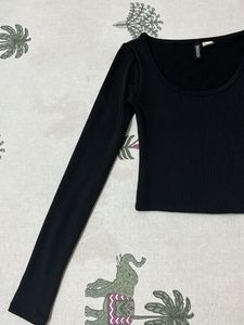 Black Ribbed Top ( xxs )